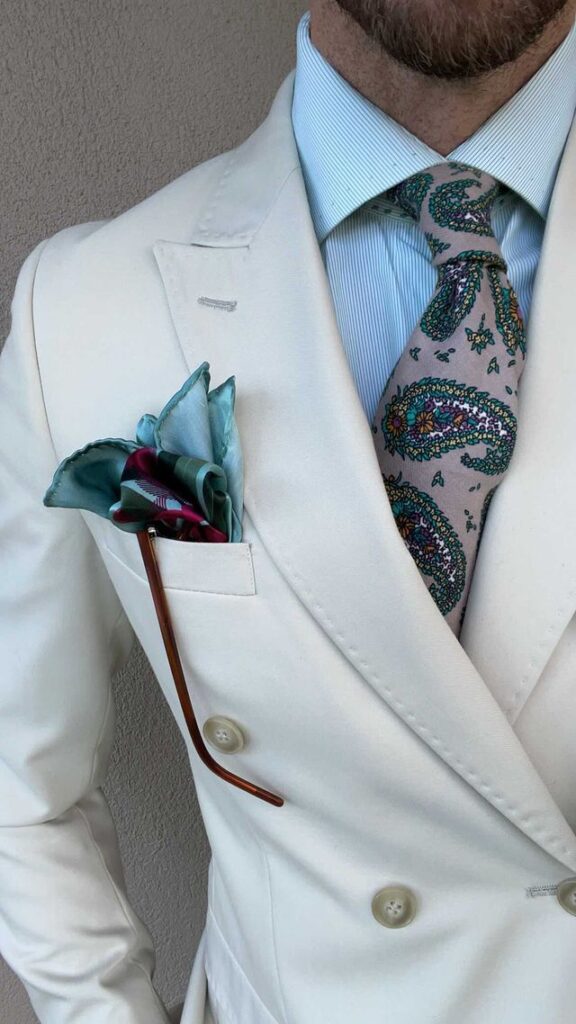 Steve Tilly Cream Floweringgum